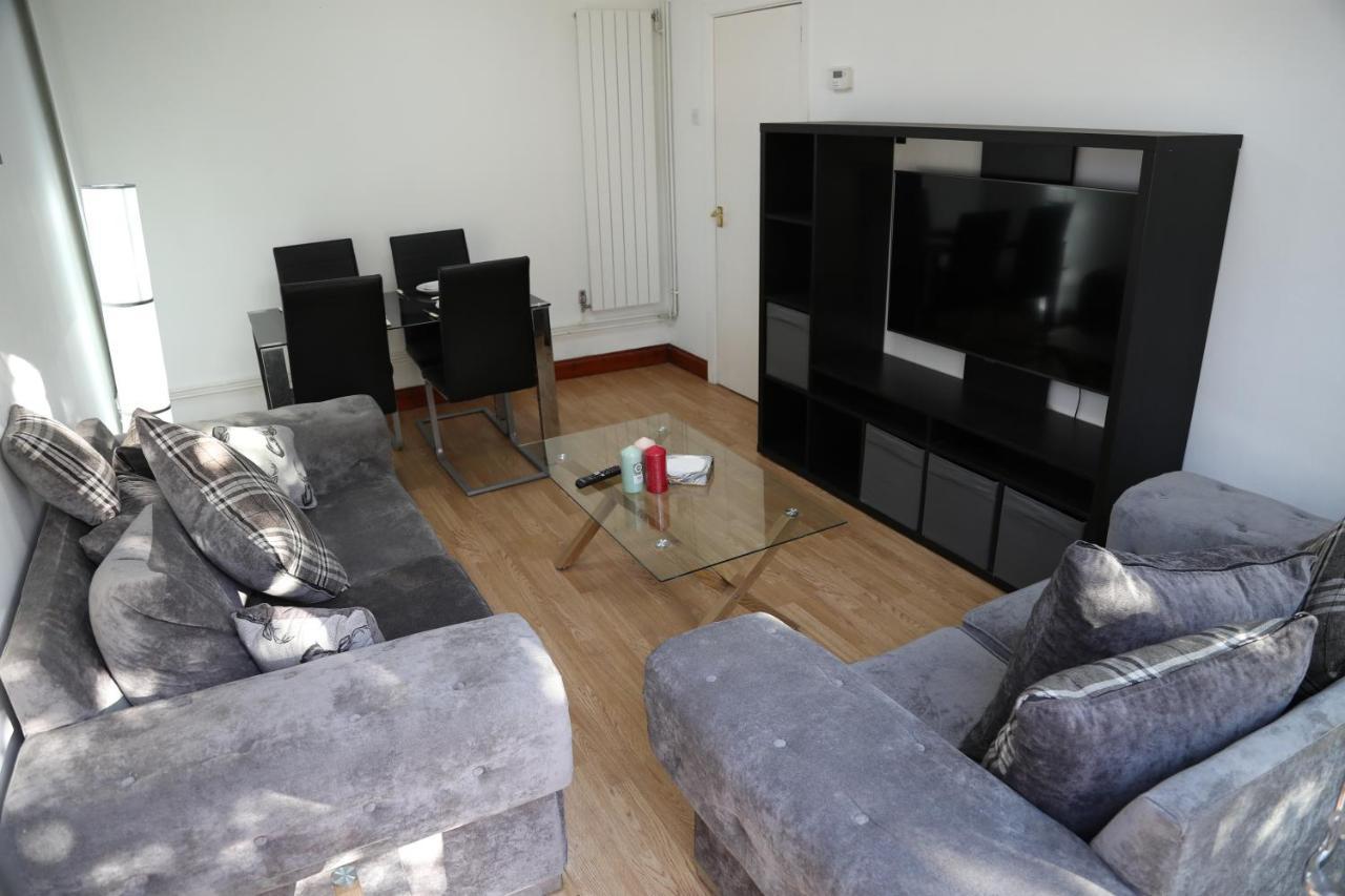Cosy 3-Bed Bungalow Nec Airport Close To Amenities Μπέρμιγχαμ Εξωτερικό φωτογραφία